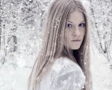 blondes women winter snow white snowflakes 1280x1024 wallpaper_www.wallfox_net_40